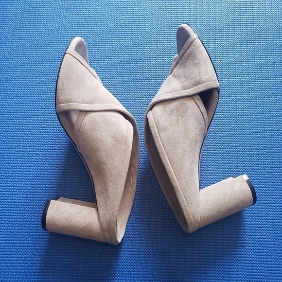 HP. Stuart Weitzman Mules - Picture 8 of 16